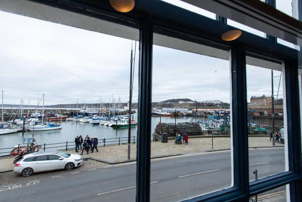 Herring Girl House - Harbourside Property, Sleeps 8 Scarborough Esterno foto