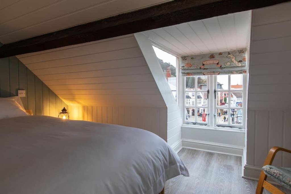 Herring Girl House - Harbourside Property, Sleeps 8 Scarborough Esterno foto